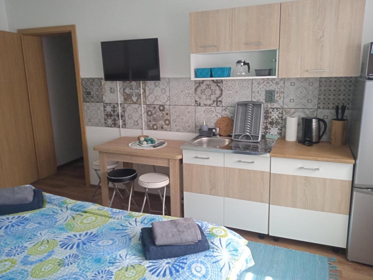 Laumar 3 Apartment